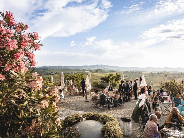 Il matrimonio di Carlo e Marella a Canelli, Asti 52