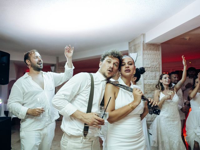 Il matrimonio di Alessandra e Vincenzo a Porto Cervo, Sassari 31