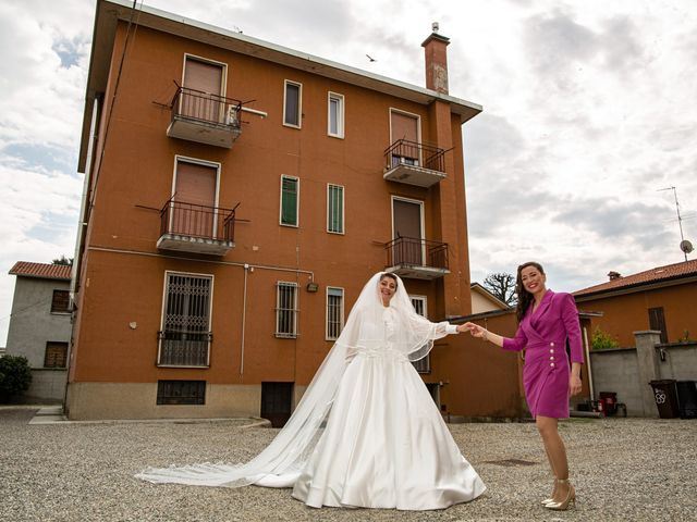 Il matrimonio di Davide e Maria Carla a Magenta, Milano 16