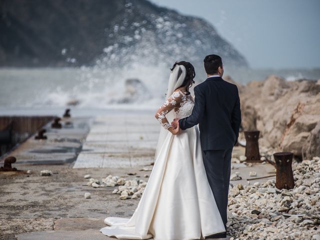 Il matrimonio di Matteo e Noemi a Ancona, Ancona 25