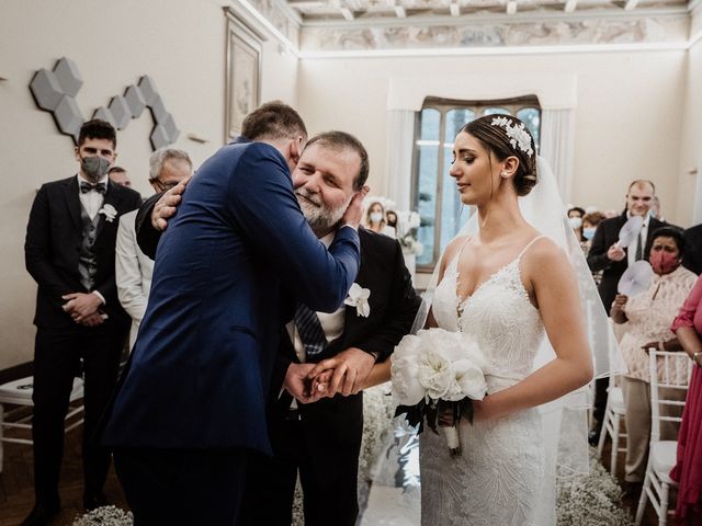 Il matrimonio di Alessandro e Trisha a Varese, Varese 42