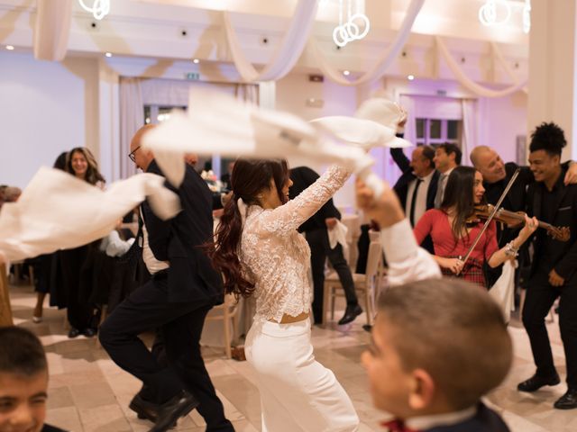 Il matrimonio di Beppe e Jo Elle a Palo del Colle, Bari 18