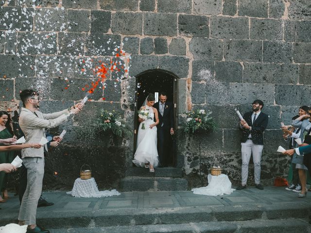 Il matrimonio di Simone e Clara a Motta Sant&apos;Anastasia, Catania 10