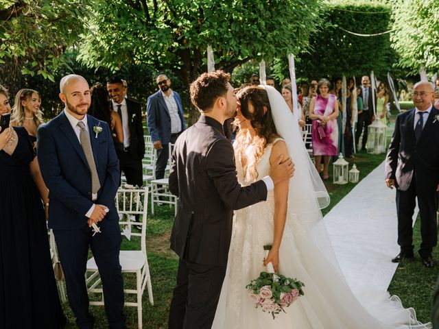 Il matrimonio di Laura e Luca a Santa Maria a Vico, Caserta 10