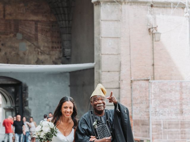 Il matrimonio di Rose e Fabio a Napoli, Napoli 13