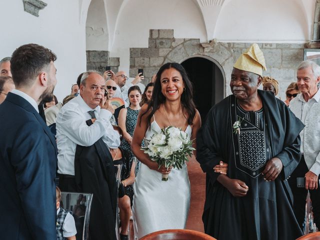 Il matrimonio di Rose e Fabio a Napoli, Napoli 14