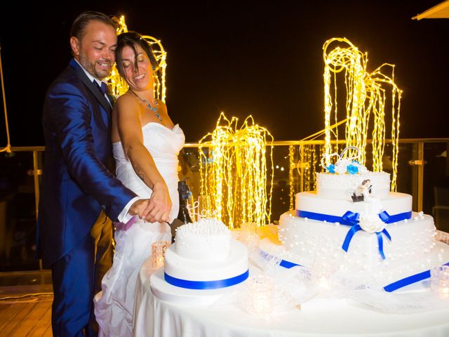 Il matrimonio di Manolo e Valeria a Viareggio, Lucca 68