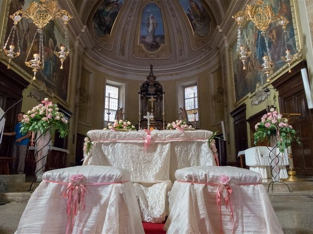 Il matrimonio di Mariagrazia e Roberto a Cornaredo, Milano 13