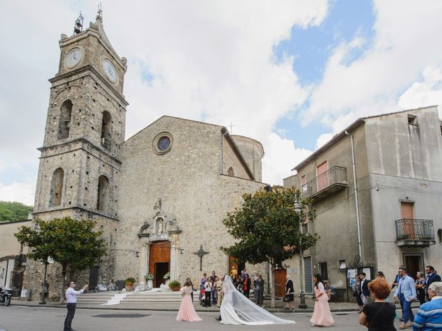 Il matrimonio di Marco e Lucrezia a Magliano Vetere, Salerno 35