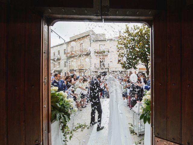 Il matrimonio di Marco e Lucrezia a Magliano Vetere, Salerno 54