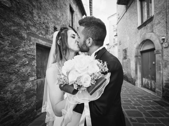 Il matrimonio di Marco e Lucrezia a Magliano Vetere, Salerno 59