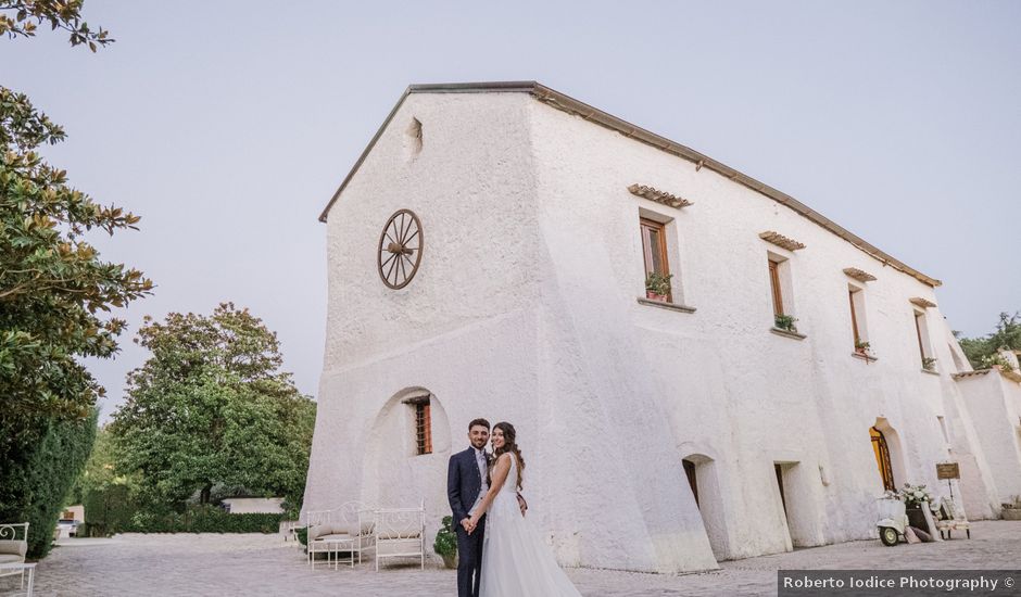 Il matrimonio di Laura e Luca a Santa Maria a Vico, Caserta