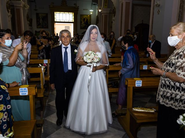 Il matrimonio di Massimiliano e Emanuela a Selargius, Cagliari 21