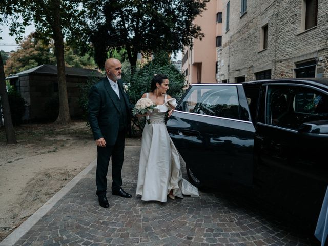Il matrimonio di Stefano e Elena a Pesaro, Pesaro - Urbino 21
