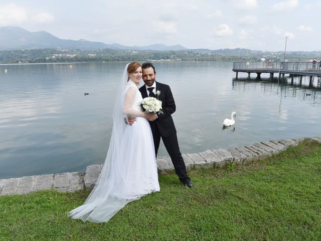Il matrimonio di Andrea e Serena a Daverio, Varese 9