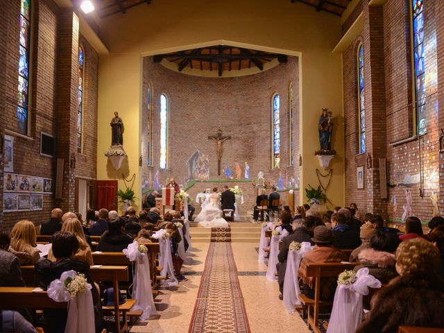 Il matrimonio di Mattia e Elisa a Cesenatico, Forlì-Cesena 19