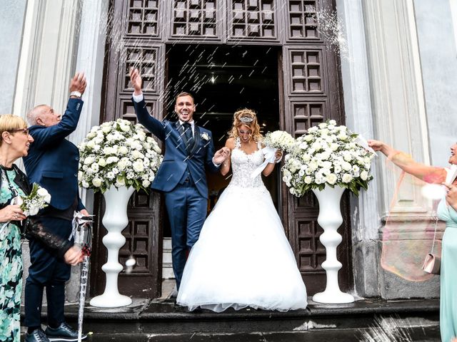 Il matrimonio di Serena e Vincenzo a Giugliano in Campania, Napoli 18