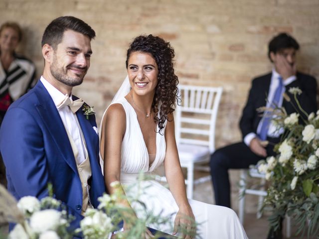 Il matrimonio di Luca e Marina a Mogliano, Macerata 15