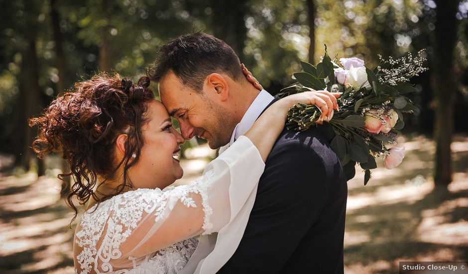 Il matrimonio di Laura e Stefano a Mogliano, Macerata