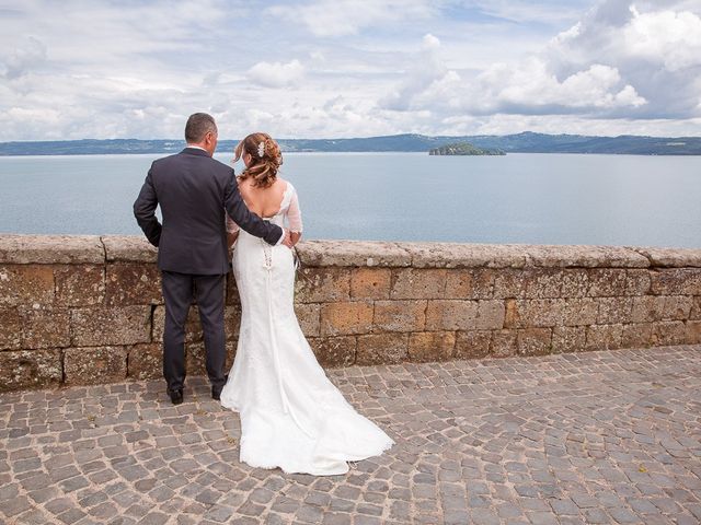 Il matrimonio di Paolo e Sabrina a Capodimonte, Viterbo 15