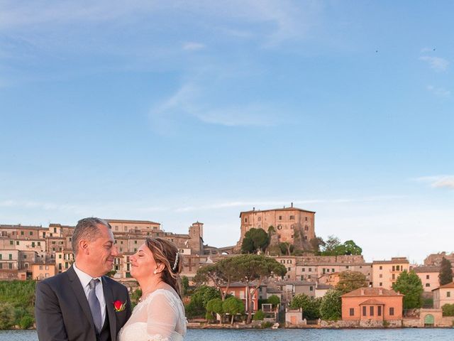 Il matrimonio di Paolo e Sabrina a Capodimonte, Viterbo 33