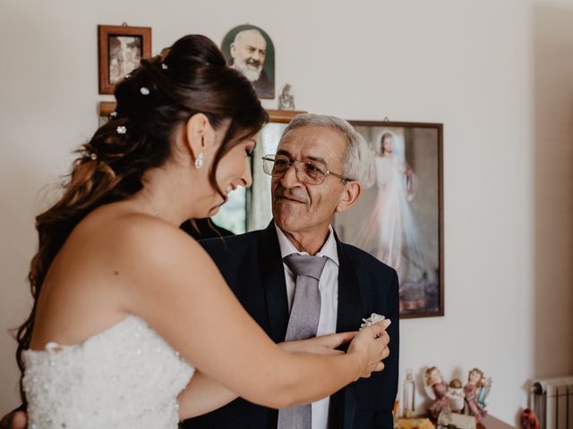 Il matrimonio di Luigi  e Emanuela  a Vallo della Lucania, Salerno 23
