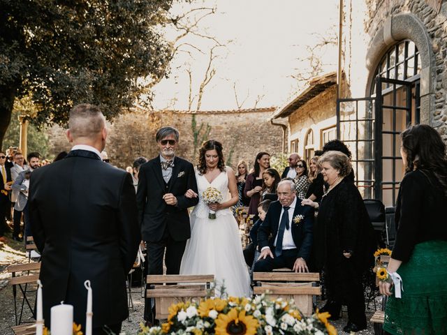 Il matrimonio di Mirko e Ilenia a Barberino di Mugello, Firenze 16