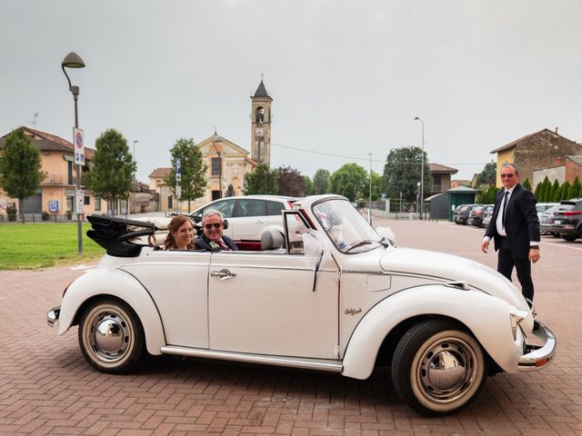 Il matrimonio di Giacomo e Silvia a Vellezzo Bellini, Pavia 29