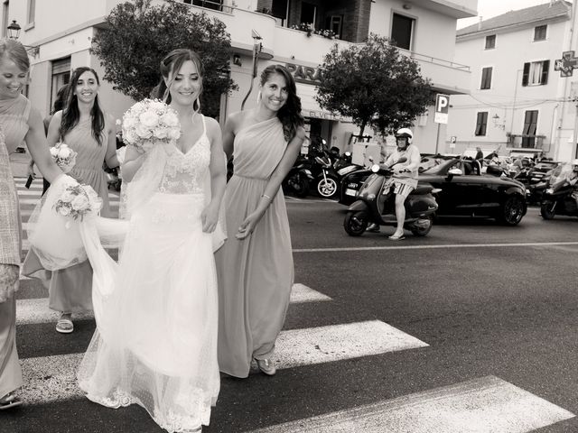 Il matrimonio di Luca e Valentina a Albissola Marina, Savona 17