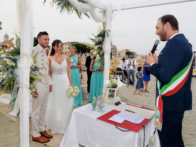 Il matrimonio di Luca e Valentina a Albissola Marina, Savona 34