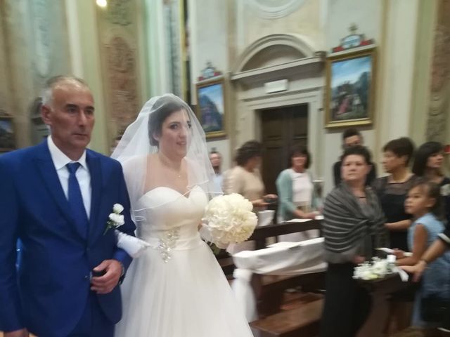 Il matrimonio di Enrico  e Naila  a Corte Franca, Brescia 9