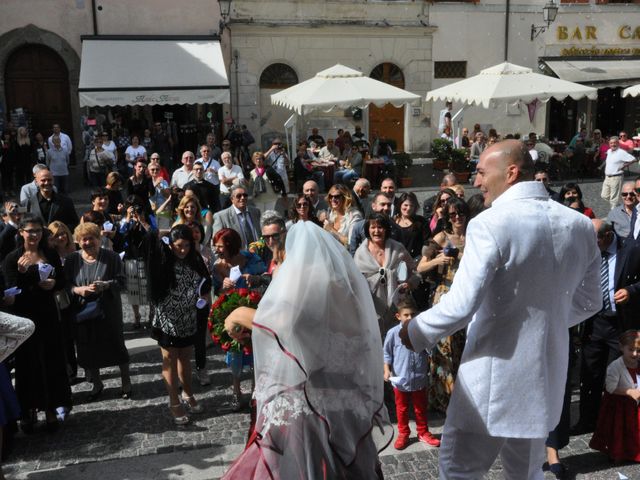 Il matrimonio di Letizia e Enrico a Castel Gandolfo, Roma 16