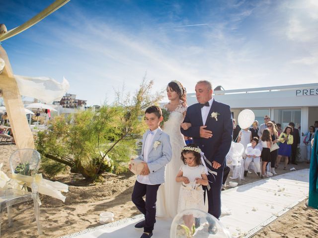 Il matrimonio di Claudio e Caterina a Comacchio, Ferrara 7