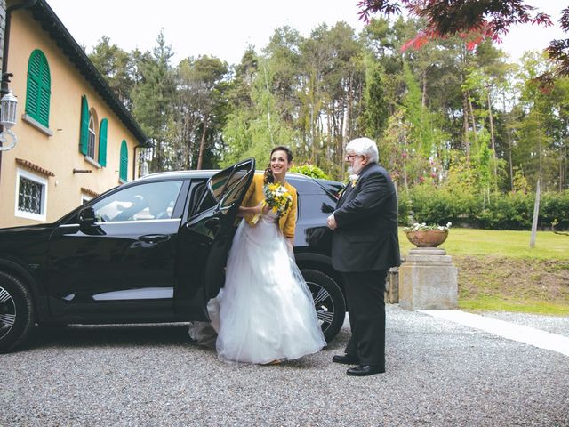 Il matrimonio di Luca e Stefania a Vergiate, Varese 72