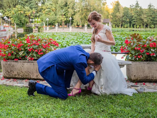 Il matrimonio di Matteo e Manuela a Cassano Magnago, Varese 45