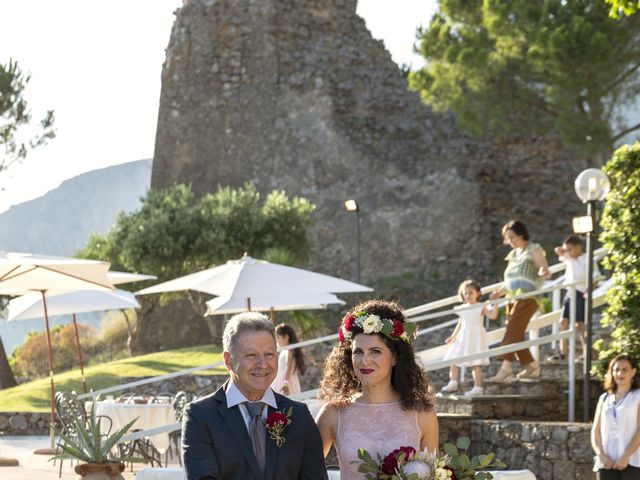 Il matrimonio di Raffaele e Carmen a Maratea, Potenza 19