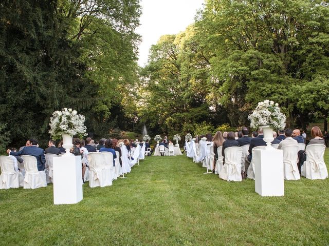 Il matrimonio di Roberto e Gabriella a Stezzano, Bergamo 11