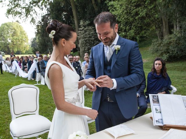 Il matrimonio di Roberto e Gabriella a Stezzano, Bergamo 15