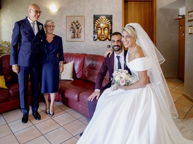 Il matrimonio di Mattia e Sveva a Mariano Comense, Como 47
