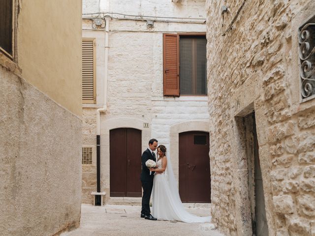 Il matrimonio di MIchele e Elisa a Terlizzi, Bari 25