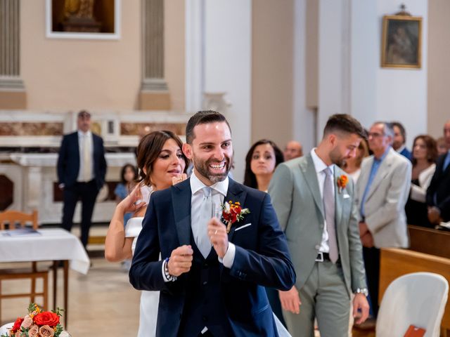 Il matrimonio di Maria Lucia e Gaetano a Sammichele di Bari, Bari 6