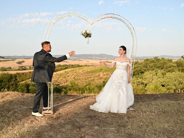 Il matrimonio di Francesco e Michela a Lajatico, Pisa 73