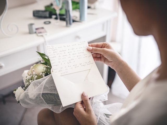 Il matrimonio di Enzo e Luna a Serra de' Conti, Ancona 9
