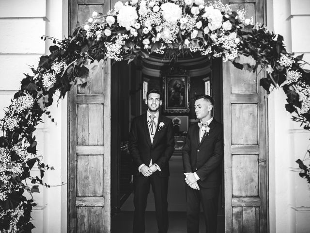 Il matrimonio di Enzo e Luna a Serra de' Conti, Ancona 28