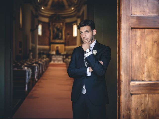 Il matrimonio di Enzo e Luna a Serra de' Conti, Ancona 30