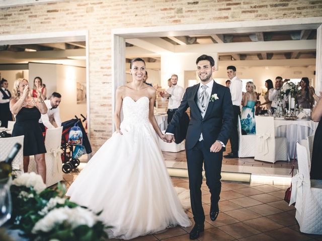 Il matrimonio di Enzo e Luna a Serra de' Conti, Ancona 47