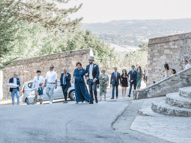 Il matrimonio di Elisa e Simone a Todi, Perugia 9