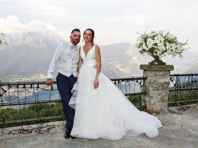 Il matrimonio di Cristina e Francesco a Barni, Como 35