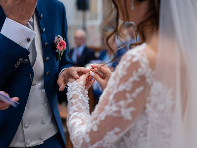 Il matrimonio di Francesca e Luca a Cortenuova, Bergamo 30