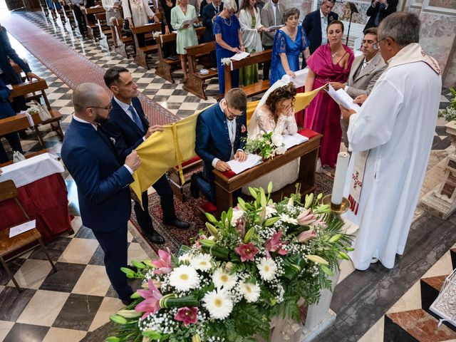 Il matrimonio di Francesca e Luca a Cortenuova, Bergamo 32